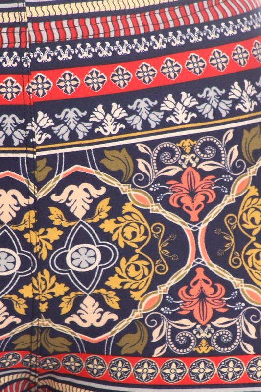 Border tapestry print