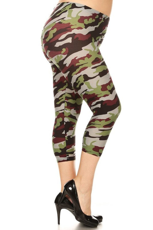plus Camo print capri