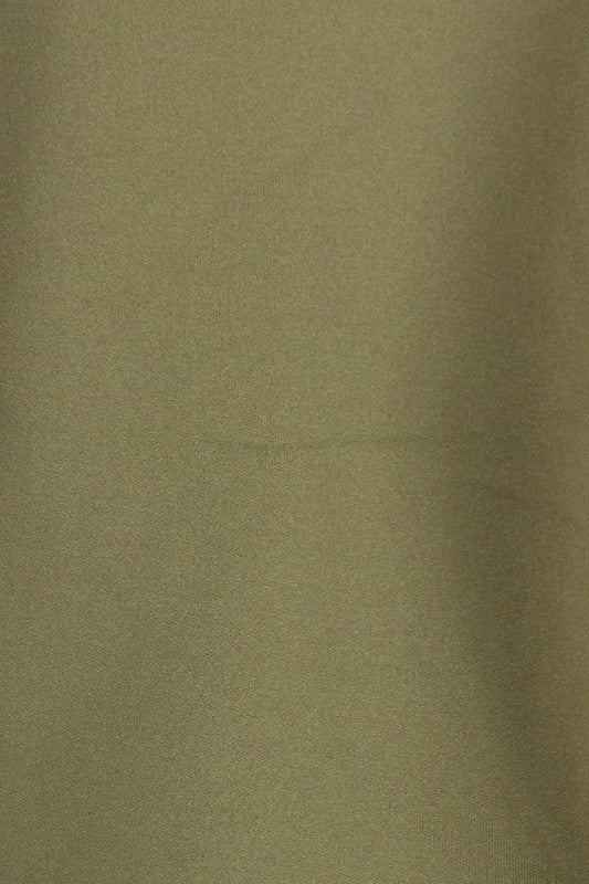 Solid active shorts with high waist