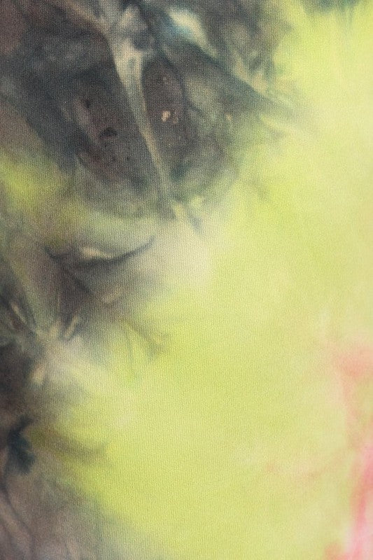 Shorts tie dye con cintura alta