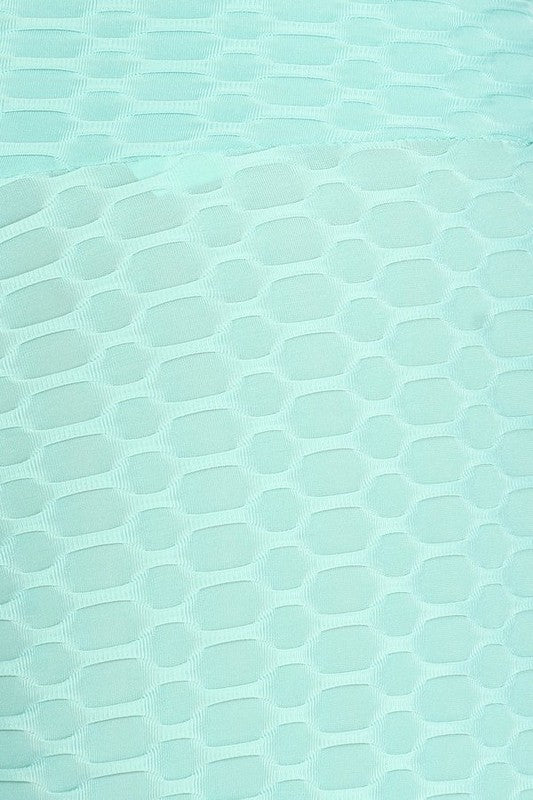 PLUS SIZE Solid high rise, fitted leggings