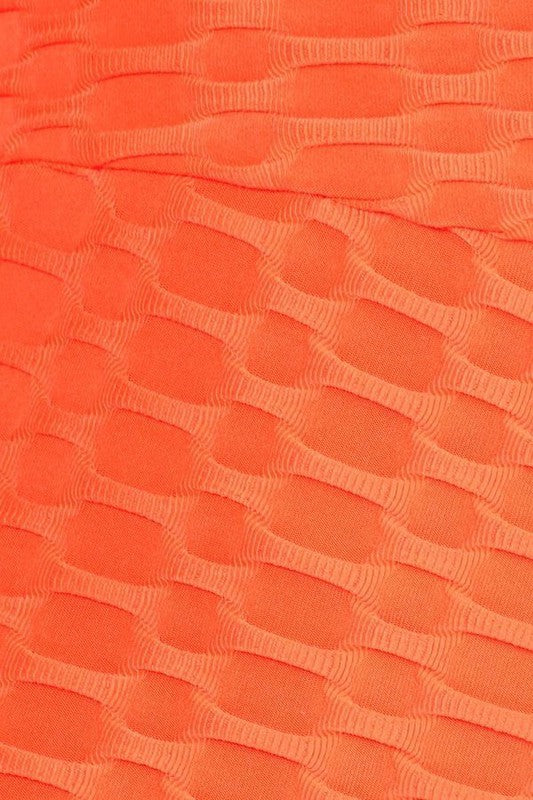 PLUS SIZE Solid high rise, fitted leggings