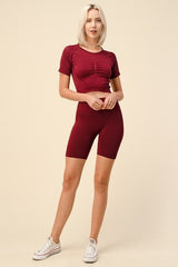 WORKOUT OUTFIT CROP TOP AND BIKER SHORTS SET