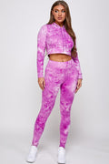 Thumbnail of Conjunto de sudadera corta con efecto tie-dye y leggings