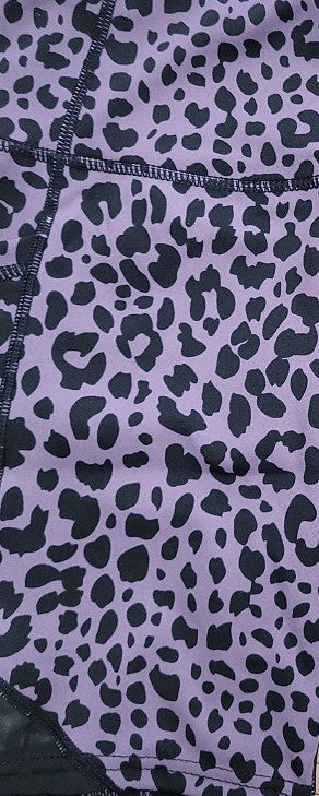 TIE DYE SHORTS WITH SIDE POCKETS