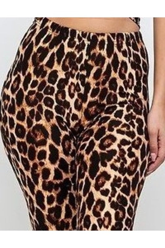 CONJUNTO DE LEGGINGS CON SUJETADOR Y ESPALDA DE NAVEGADOR