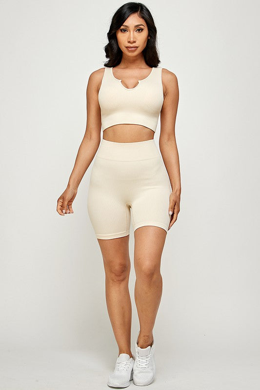 ACTIVE CROP TOP AND BIKER SHORT SET