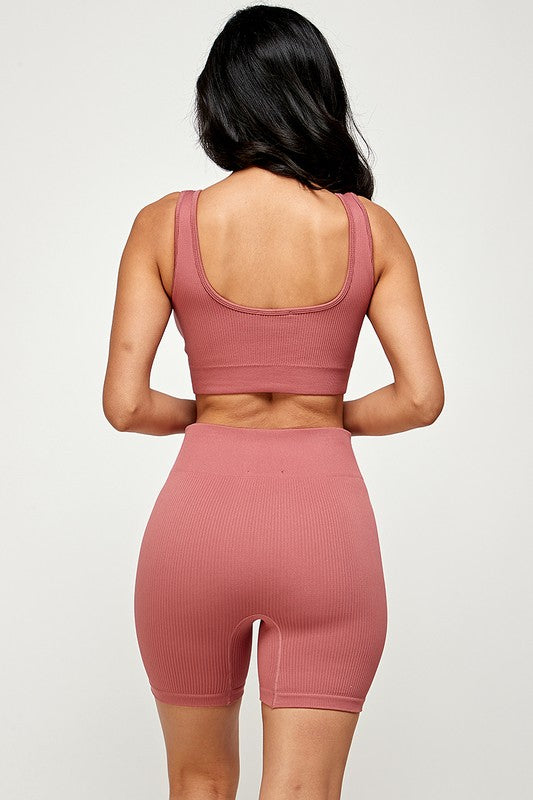 ACTIVE CROP TOP AND BIKER SHORT SET