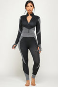Thumbnail of SEAMLESS POP UP  ZIP UP ACTIVEWEAR SET