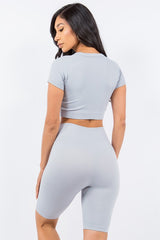 TEXTURED SEAMLESS CROP TOP AND BIKER SHORT SET