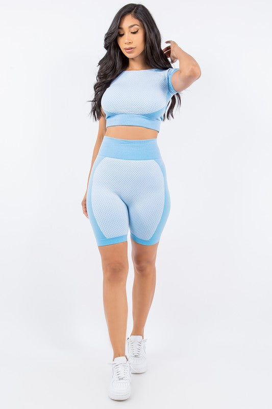 TEXTURED CROP TOP SHORT SET
