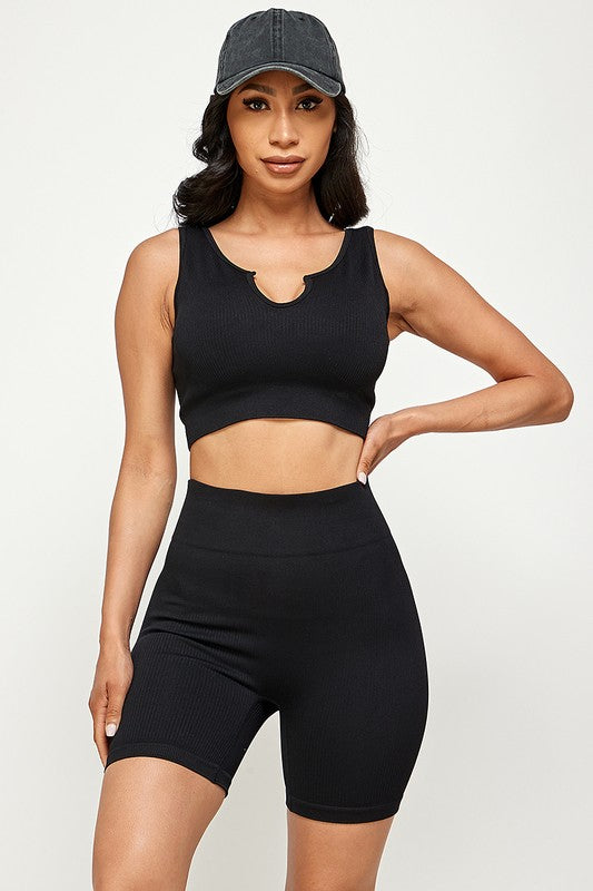 ACTIVE CROP TOP AND BIKER SHORT SET