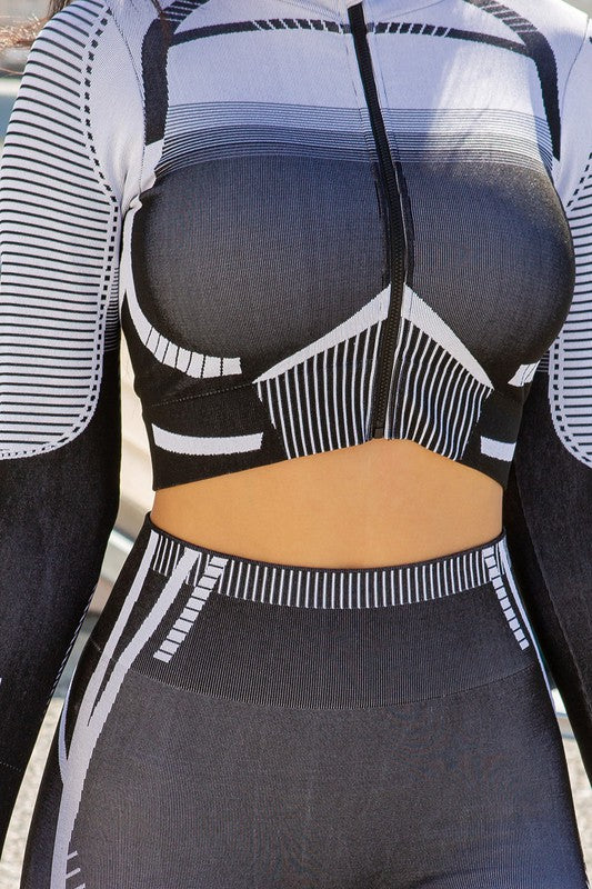 SEAMLESS ACTIVE ZIP UP CROP JACKET AND PANTS SET