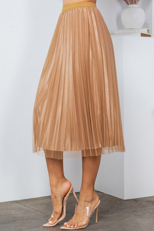 SOLID PLEATED LONG SKIRT W/MESH OUTLAYER