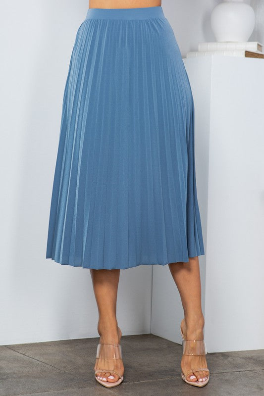 SOLID WIDE PLEATED SKIRT WITH LINING