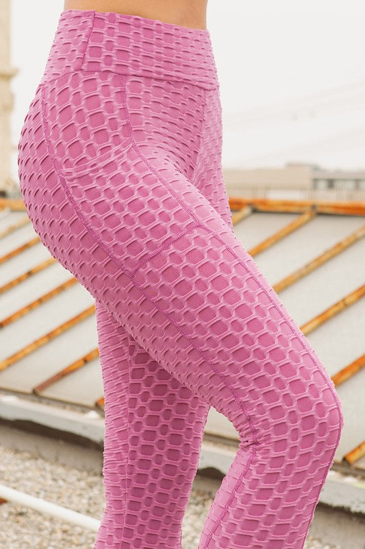 Solid textured BUTT LIFTED leggings