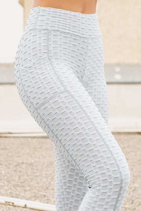 PLUS SZIE Solid textured BUTT LIFTED leggings