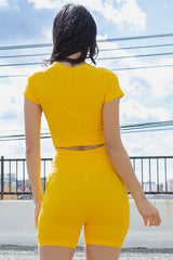 ACTIVE CHECKER SEAMLESS 2 -PIECE SHORT SET