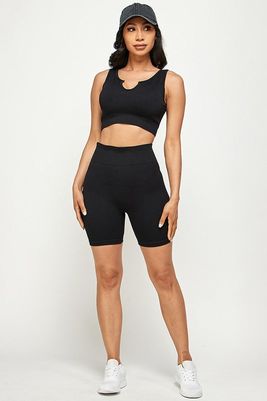 ACTIVE CROP TOP AND BIKER SHORT SET