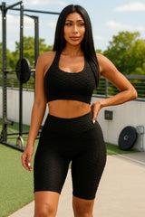 CONJUNTOS DE TOP CON SUJETADOR FRENTE Y PANTALONES CORTOS DE MOTORISTA