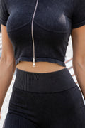 Thumbnail of CONJUNTO DE CHAQUETA CORTA DE 2 PIEZAS CON CREMALLERA DELANTERA